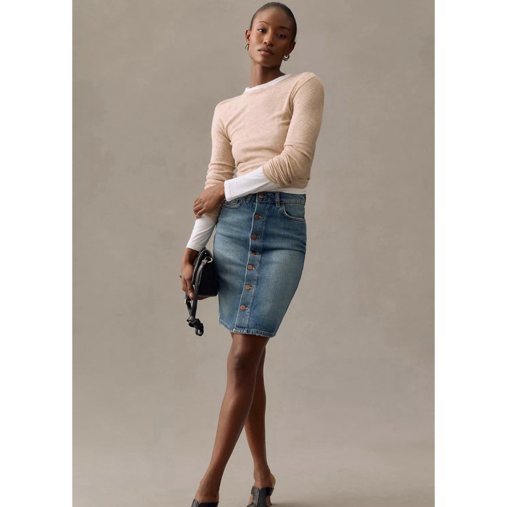 Anthropologie Pilcro Slim Denim A-Line Mini Pencil Skirt Button Down 6 EUC Blue